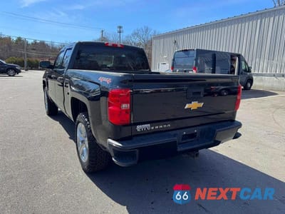 Drugie zdjęcie samochodu z przodu: 2017 CHEVROLET SILVERADO K1500 CUSTOM VIN:1GCVKPEC4HZ133590 - miniatura