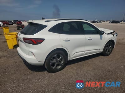 Trzecie zdjęcie samochodu z tyłu: 2023 FORD ESCAPE ST LINE VIN:1FMCU0MNXPUA97469 - miniatura
