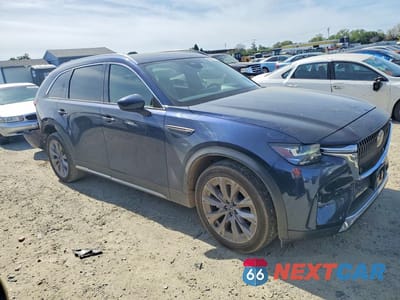 Czwarte zdjęcie samochodu z boku: 2024 MAZDA CX-90 PREMIUM VIN:JM3KKDHD8R1162572 - miniatura
