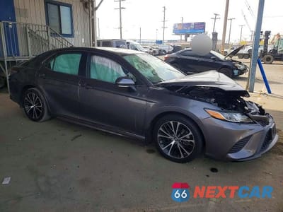 Czwarte zdjęcie samochodu z boku: 2019 TOYOTA CAMRY SE VIN:4T1B11HK4KU802060 - miniatura