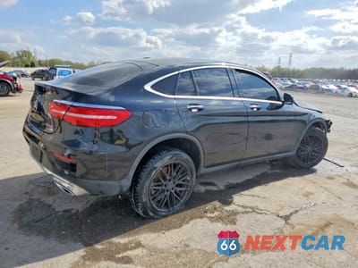 Trzecie zdjęcie samochodu z tyłu: 2019 MERCEDES-BENZ GLC COUPE 300 4MATIC VIN:WDC0J4KBXKF573842 - miniatura