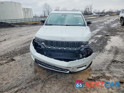Piąte zdjęcie samochodu w środku: 2023 JEEP GRAND CHEROKEE LIMITED 4XE VIN:1C4RJYB61PC664255 - miniatura
