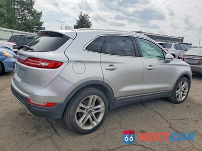 Trzecie zdjęcie samochodu z tyłu: 2017 LINCOLN MKC RESERVE VIN:5LMCJ3D98HUL32561 - miniatura