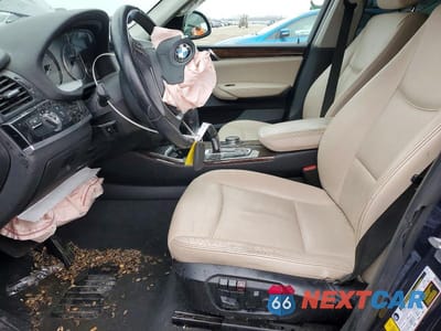 Zdjęcie 7 z 13 samochodu: 2016 BMW X3 VIN:5UXWX9C5XG0D70689 - miniatura