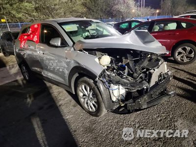 Czwarte zdjęcie samochodu z boku: 2019 HYUNDAI TUCSON SE VIN:KM8J23A41KU972652 - miniatura