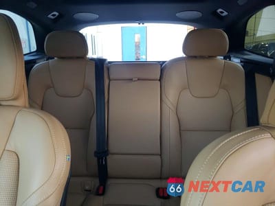 Zdjęcie 10 z 13 samochodu: 2024 VOLVO XC60 ULTIMATE VIN:YV4H60DM7R1829649 - miniatura