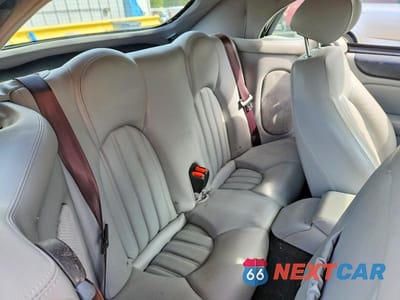 Zdjęcie 10 z 11 samochodu: 2005 JAGUAR XK8 VIN:SAJDA42C252A44305 - miniatura