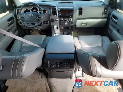 Zdjęcie 8 z 13 samochodu: 2010 TOYOTA SEQUOIA LIMITED VIN:5TDKY5G10AS023807 - miniatura