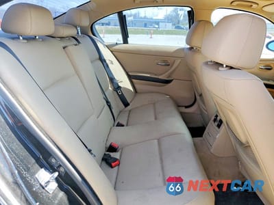 Zdjęcie 10 z 12 samochodu: 2007 BMW 328 XI SULEV VIN:WBAVC73557KP33346 - miniatura
