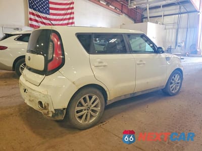 Trzecie zdjęcie samochodu z tyłu: 2018 KIA SOUL + VIN:KNDJP3A58J7904523 - miniatura