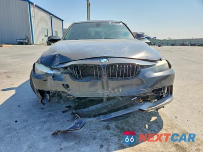 Piąte zdjęcie samochodu w środku: 2014 BMW 328 I VIN:WBA3A5G51ENP31701 - miniatura
