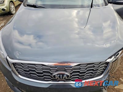 Zdjęcie 12 z 14 samochodu: 2020 KIA SORENTO LX VIN:5XYPG4A36LG696663 - miniatura