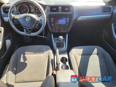 Zdjęcie 8 z 12 samochodu: 2015 VOLKSWAGEN JETTA BASE VIN:3VW1K7AJ9FM267560 - miniatura