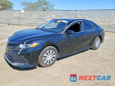 2019 TOYOTA CAMRY HYBRID LE 4T1B31HK1KU516077 - główne zdjęcie licytacji z USA - miniatura