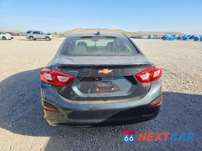 Zdjęcie 6 z 13 samochodu: 2018 CHEVROLET CRUZE LT VIN:1G1BE5SM7J7139325 - miniatura
