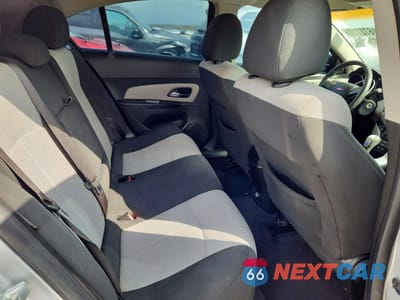 Zdjęcie 10 z 12 samochodu: 2011 CHEVROLET CRUZE LS VIN:1G1PC5SHXB7273942 - miniatura