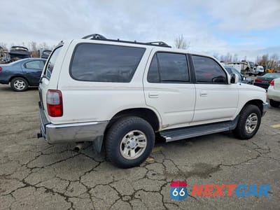 Trzecie zdjęcie samochodu z tyłu: 1996 TOYOTA 4RUNNER SR5 VIN:JT3GN86R2T0016679 - miniatura