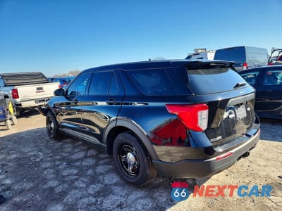 Drugie zdjęcie samochodu z przodu: 2023 FORD EXPLORER POLICE INTERCEPTOR VIN:1FM5K8AB8PGB13027 - miniatura