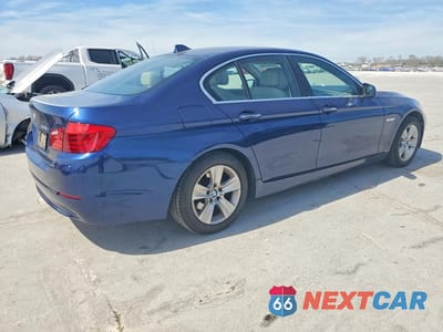 Trzecie zdjęcie samochodu z tyłu: 2012 BMW 528 XI VIN:WBAXH5C52CDW06793 - miniatura