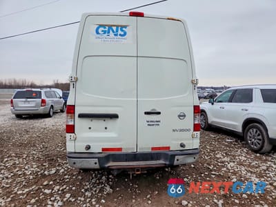 Zdjęcie 6 z 14 samochodu: 2017 NISSAN NV 3500 HD SL VIN:1N6AF0LY1HN810172 - miniatura