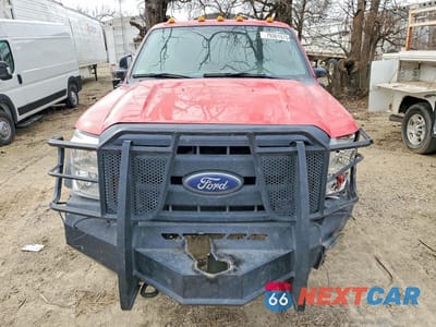 Piąte zdjęcie samochodu w środku: 2013 FORD F550 SUPER DUTY TRUCK CAB AND CHASSIS VIN:1FDGF5HT5DEA42273 - miniatura