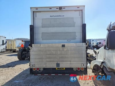Zdjęcie 6 z 13 samochodu: 2017 ISUZU NPR HD DELIVERY TRUCK VIN:54DC4W1C7HS805664 - miniatura