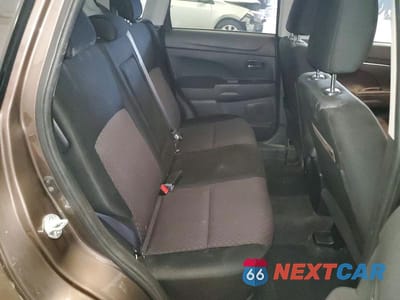 Zdjęcie 11 z 14 samochodu: 2017 MITSUBISHI OUTLANDER SPORT ES VIN:JA4AR3AU2HZ034259 - miniatura