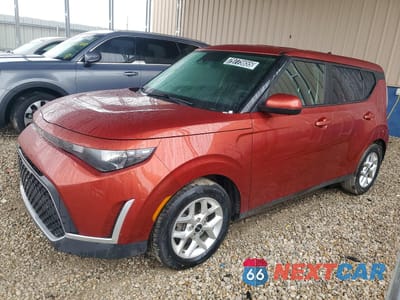 2023 KIA SOUL LX KNDJ23AU4P7860969 - główne zdjęcie licytacji z USA - miniatura