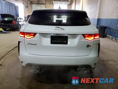 Zdjęcie 6 z 13 samochodu: 2020 JAGUAR F-PACE SVR VIN:SADCZ2EE7LA653401 - miniatura