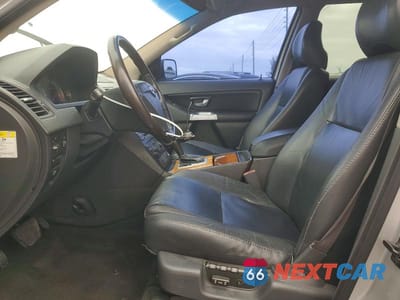 Zdjęcie 7 z 12 samochodu: 2004 VOLVO XC90 VIN:YV1CY59H341047710 - miniatura