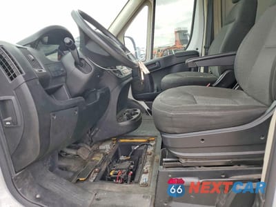 Zdjęcie 7 z 12 samochodu: 2016 RAM PROMASTER 1500 1500 STANDARD VIN:3C6TRVNG9GE112388 - miniatura