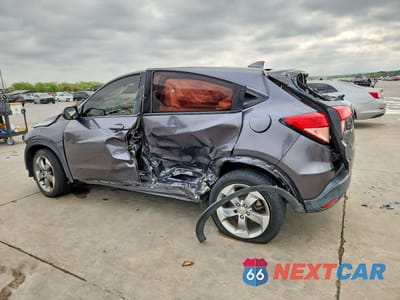 Drugie zdjęcie samochodu z przodu: 2017 HONDA HR-V LX VIN:3CZRU5H39HM700481 - miniatura