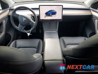 Zdjęcie 8 z 14 samochodu: 2024 TESLA MODEL Y VIN:7SAYGDEE0RA271472 - miniatura