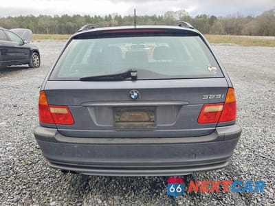 Zdjęcie 6 z 12 samochodu: 2013 BMW 323 I VIN:WBAAR3349YJM02855 - miniatura