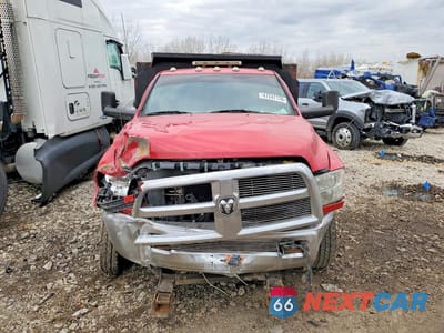 Piąte zdjęcie samochodu w środku: 2018 RAM 3500 VIN:3C7WRTAJ5JG188894 - miniatura