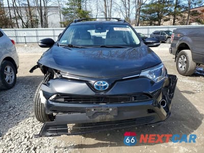 Piąte zdjęcie samochodu w środku: 2017 TOYOTA RAV4 HYBRID XLE VIN:JTMRJREV5HD097309 - miniatura