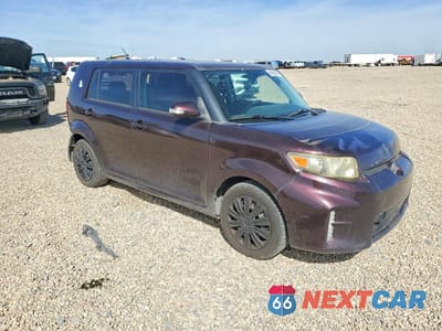 Czwarte zdjęcie samochodu z boku: 2013 SCION XB BASE VIN:JTLZE4FE0DJ036052 - miniatura