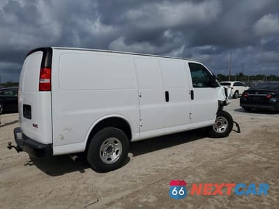 Trzecie zdjęcie samochodu z tyłu: 2023 GMC SAVANA G2500 VIN:1GTW7AFP4P1173797 - miniatura