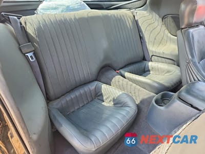 Zdjęcie 10 z 12 samochodu: 1998 PONTIAC FIREBIRD FORMULA VIN:2G2FV22G1W2230806 - miniatura