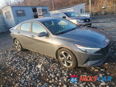 Czwarte zdjęcie samochodu z boku: 2023 HYUNDAI ELANTRA VIN:KMHLS4AG0PU628021 - miniatura