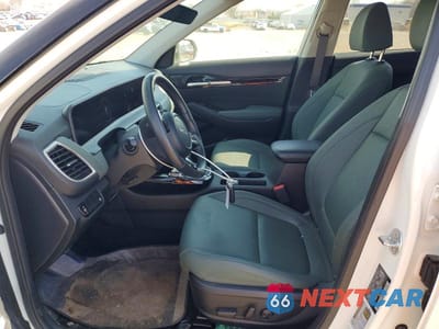 Zdjęcie 7 z 14 samochodu: 2024 KIA SELTOS SX VIN:KNDETCA76R7556165 - miniatura