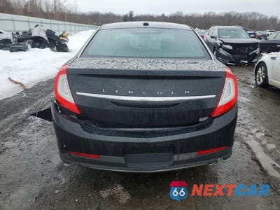 Zdjęcie 6 z 12 samochodu: 2015 LINCOLN MKS VIN:1LNHL9DK1FG600340 - miniatura