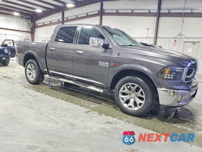 Czwarte zdjęcie samochodu z boku: 2016 RAM 1500 LONGHORN LIMITED 4WD 3.0L V6 TDSL VIN:1C6RR7PM4GS162198 - miniatura