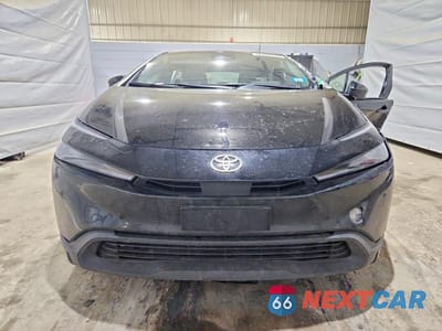 Piąte zdjęcie samochodu w środku: 2024 TOYOTA PRIUS LE VIN:JTDADABU9R3011735 - miniatura