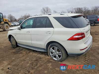 Drugie zdjęcie samochodu z przodu: 2012 MERCEDES-BENZ ML 350 4MATIC VIN:4JGDA5HBXCA044602 - miniatura