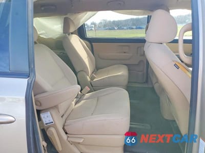Zdjęcie 11 z 13 samochodu: 2016 KIA SEDONA LX VIN:KNDMB5C16G6086869 - miniatura