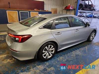 Trzecie zdjęcie samochodu z tyłu: 2025 HONDA CIVIC LX VIN:2HGFE2F26SH555115 - miniatura