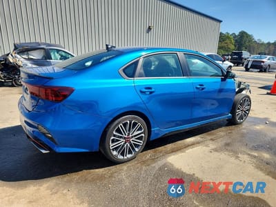 Trzecie zdjęcie samochodu z tyłu: 2023 KIA FORTE GT VIN:3KPF44AC5PE676668 - miniatura