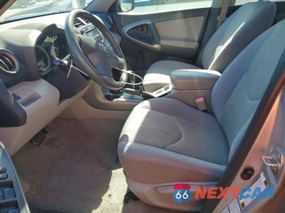 Zdjęcie 7 z 14 samochodu: 2007 TOYOTA RAV4 VIN:JTMBD33V276046037 - miniatura