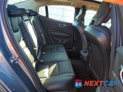 Zdjęcie 10 z 11 samochodu: 2020 VOLVO S60 T6 MOMENTUM VIN:7JRA22TKXLG051185 - miniatura